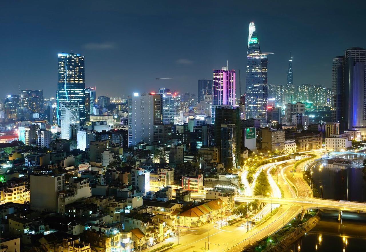 Spacious Saigon - Infinity Pool Signature Ho Chi Minh City Exterior photo