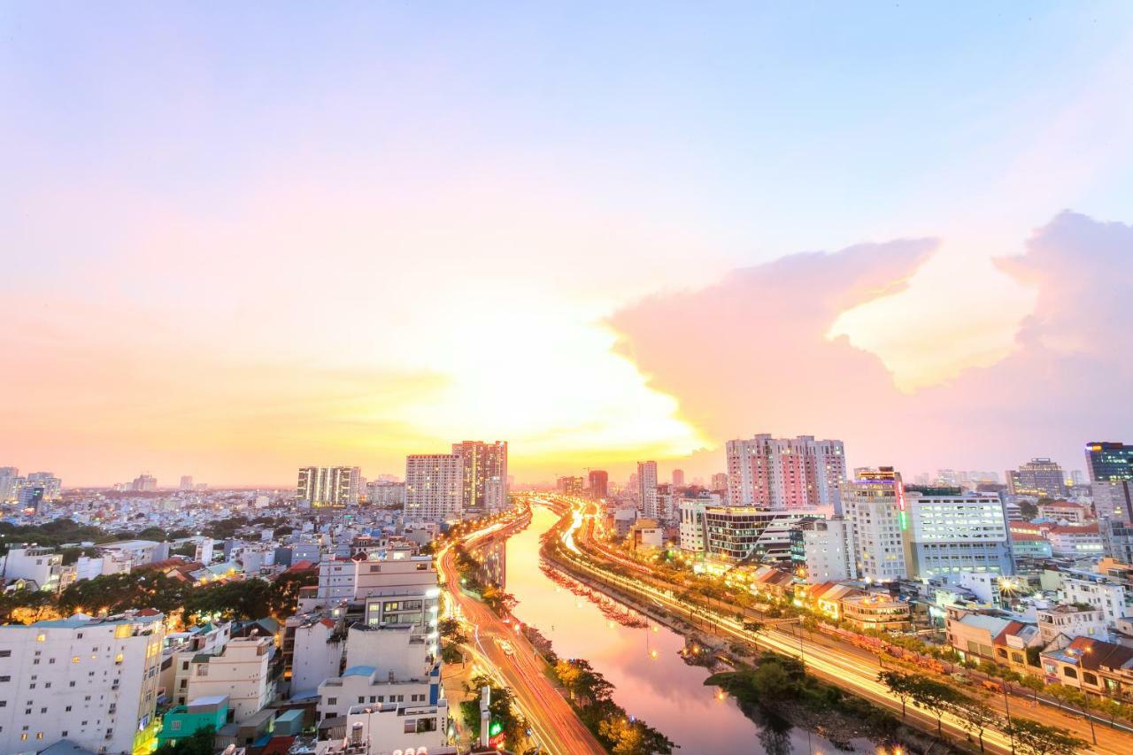 Spacious Saigon - Infinity Pool Signature Ho Chi Minh City Exterior photo